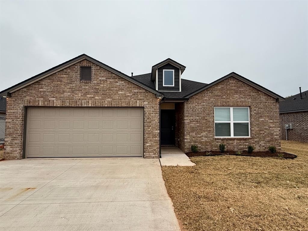 644 Sw 11th Street - Photo 0