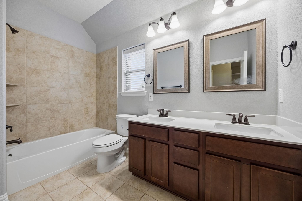 908 Mist Flower Drive - Photo 32