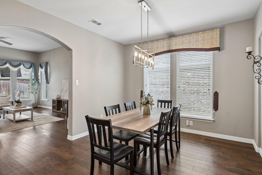 908 Mist Flower Drive - Photo 17