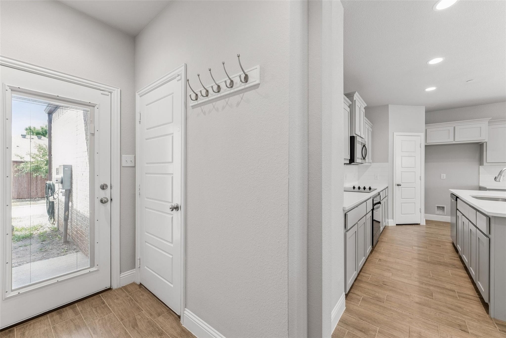 6020 Bursey Road - Photo 4