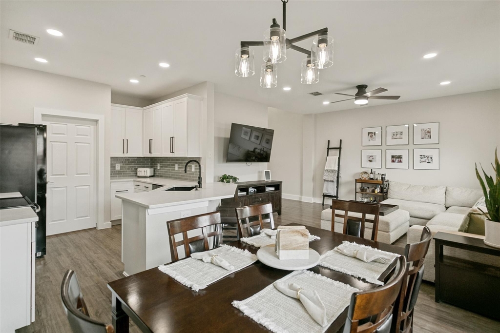 4603 Penelope Lane - Photo 9