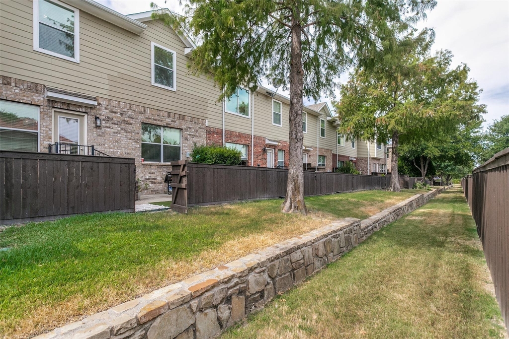 4603 Penelope Lane - Photo 18