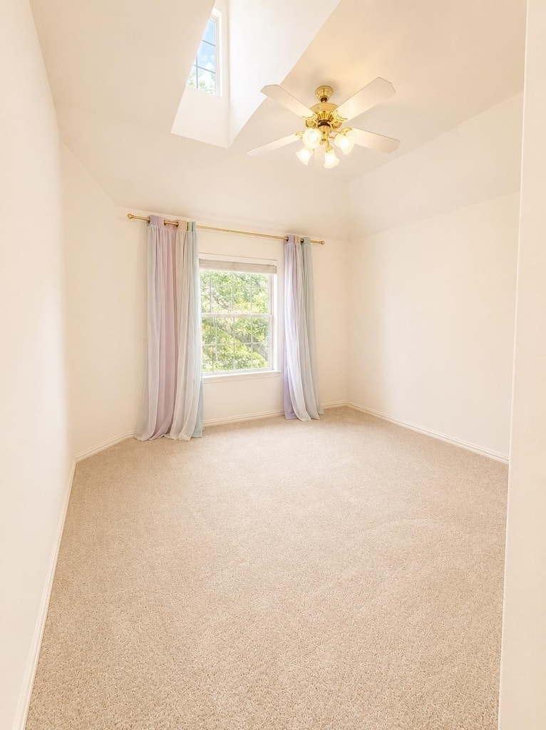 18283 Meandering Way - Photo 13