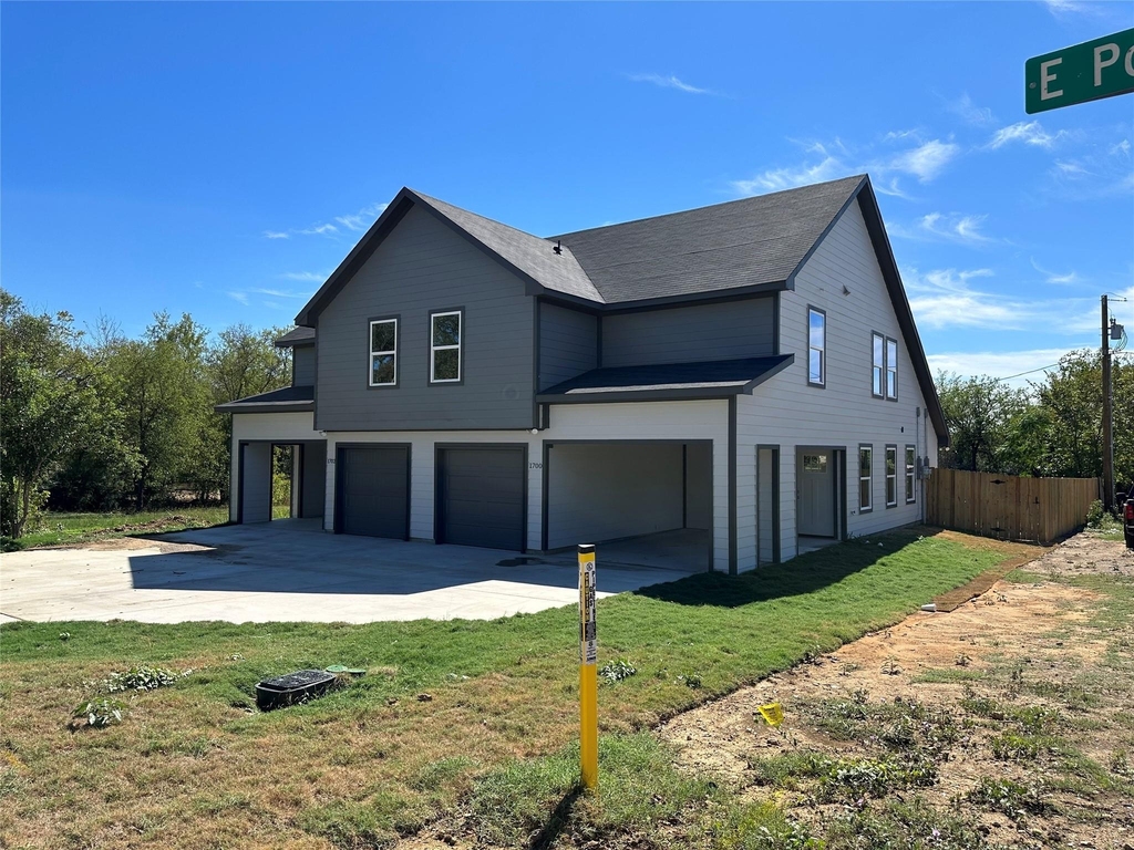 1702 E Powell Avenue - Photo 1