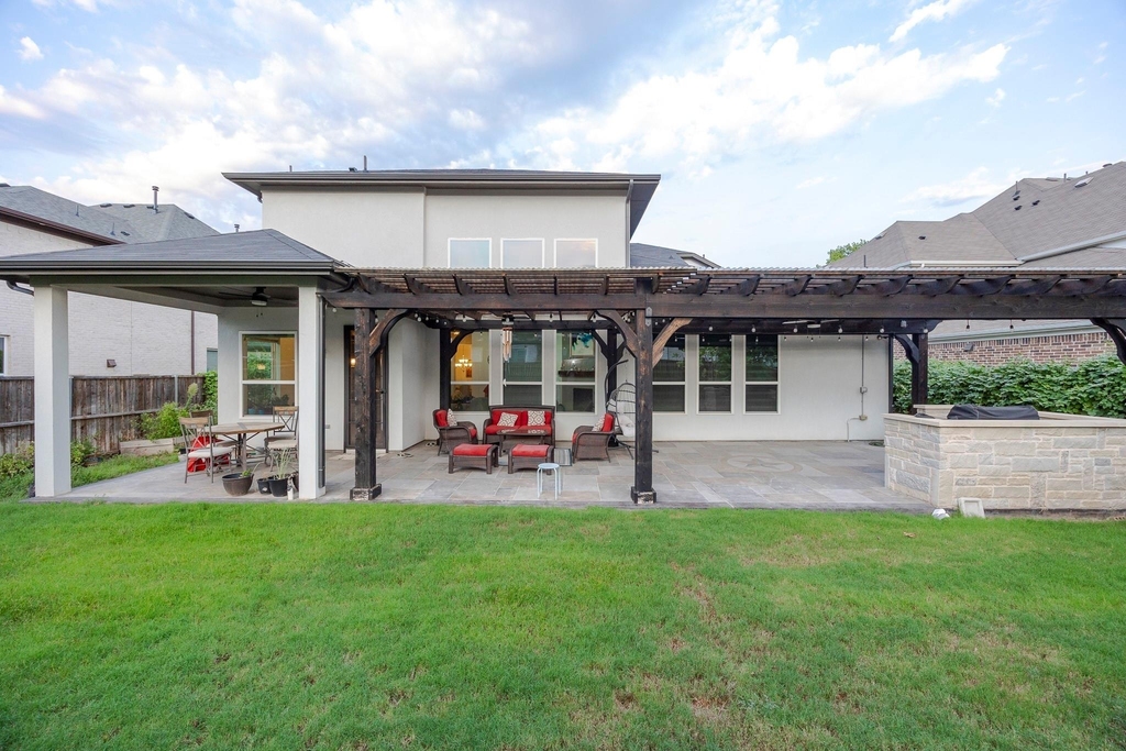 10081 Oxbow Avenue - Photo 22