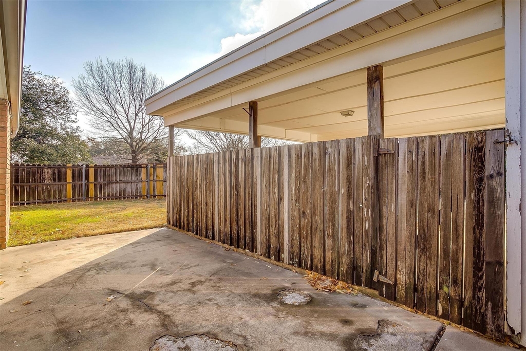 4409 Altamesa Boulevard - Photo 20
