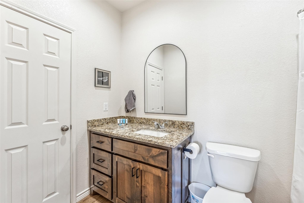 1111 W Vanderbilt - Photo 16