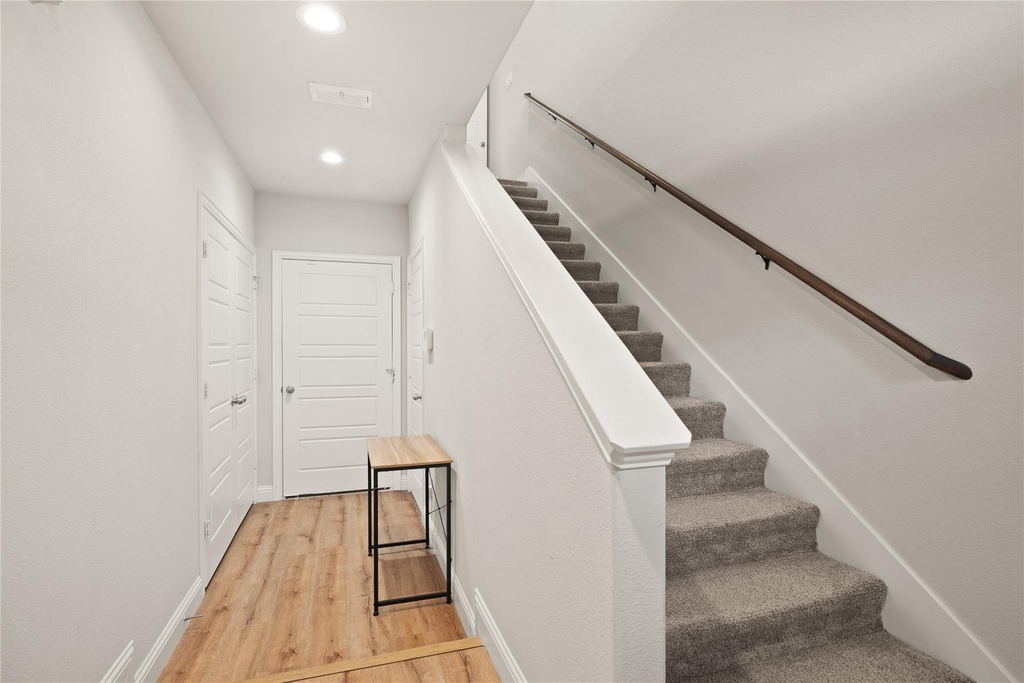 1920 Bel Air Drive - Photo 14