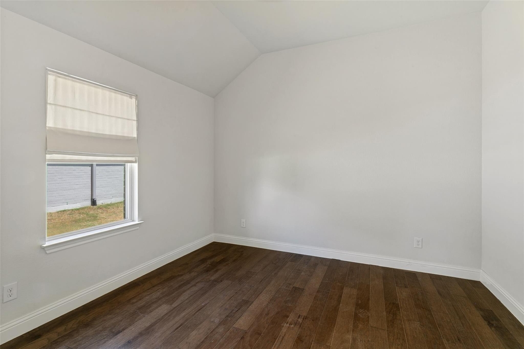 817 Highlands Avenue - Photo 19