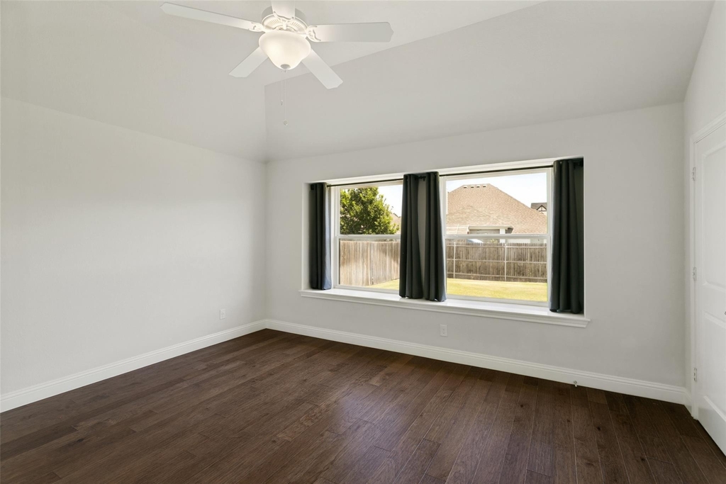 817 Highlands Avenue - Photo 10