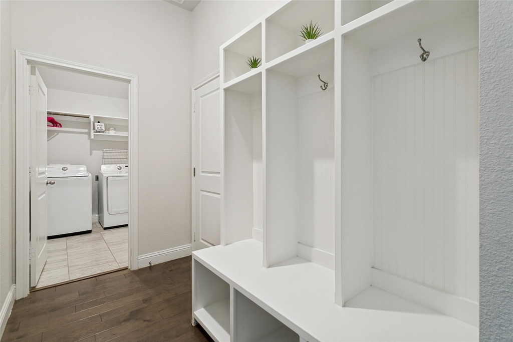 817 Highlands Avenue - Photo 21