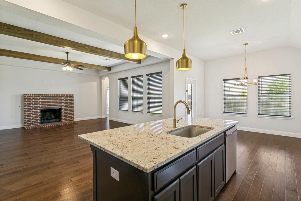 817 Highlands Avenue - Photo 7