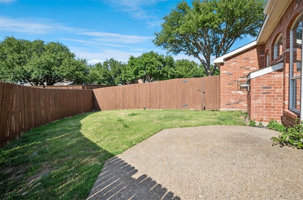 528 Blackfield Drive - Photo 32
