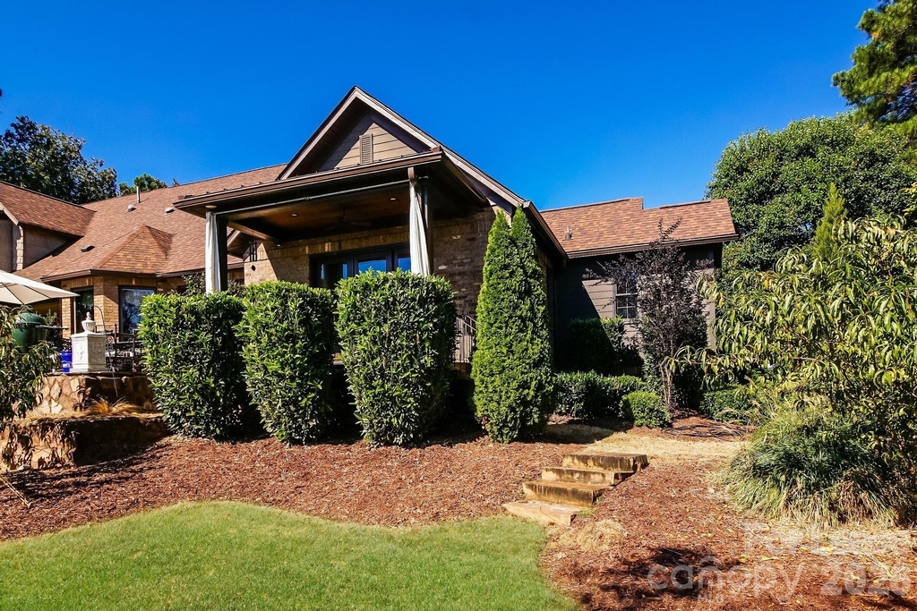 17120 Belle Isle Drive - Photo 11