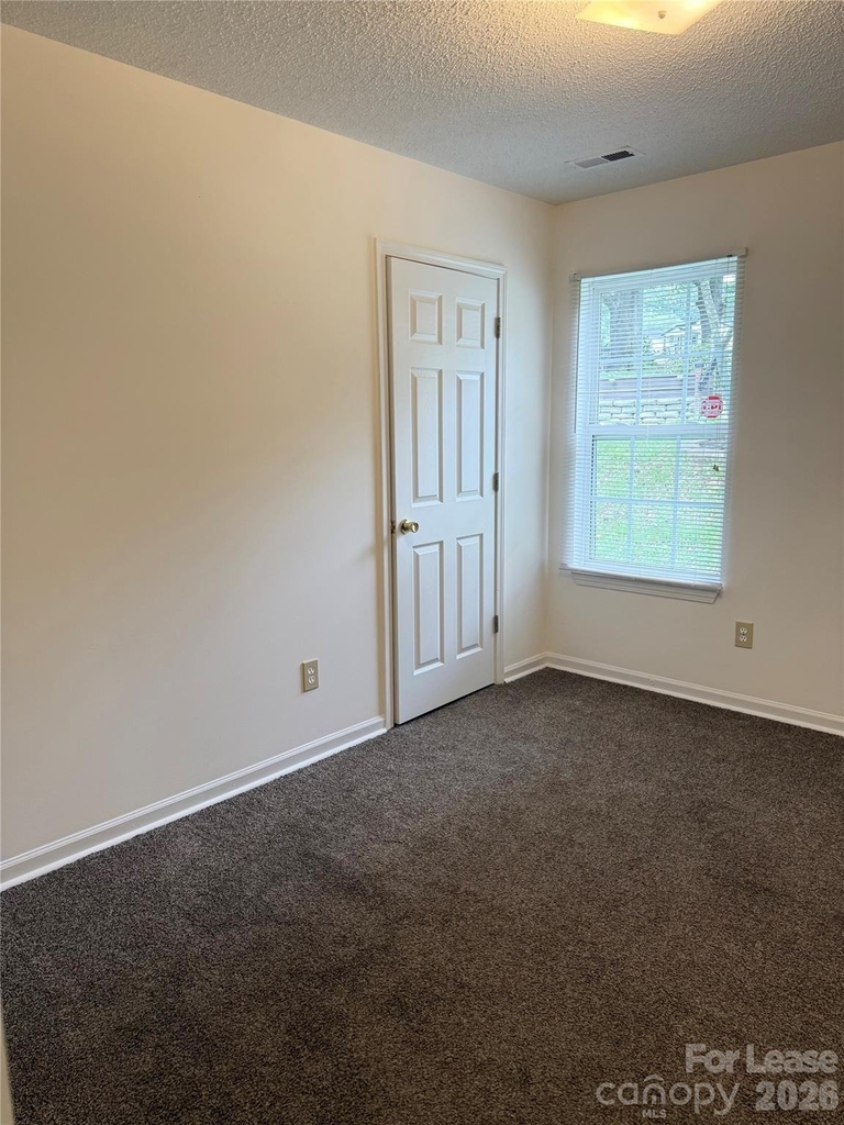1208 W Walnut Avenue - Photo 4