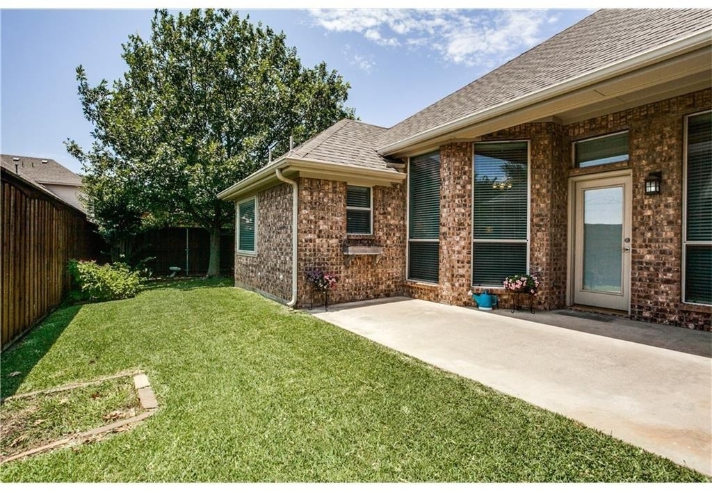 8447 Firewheel Lane - Photo 23