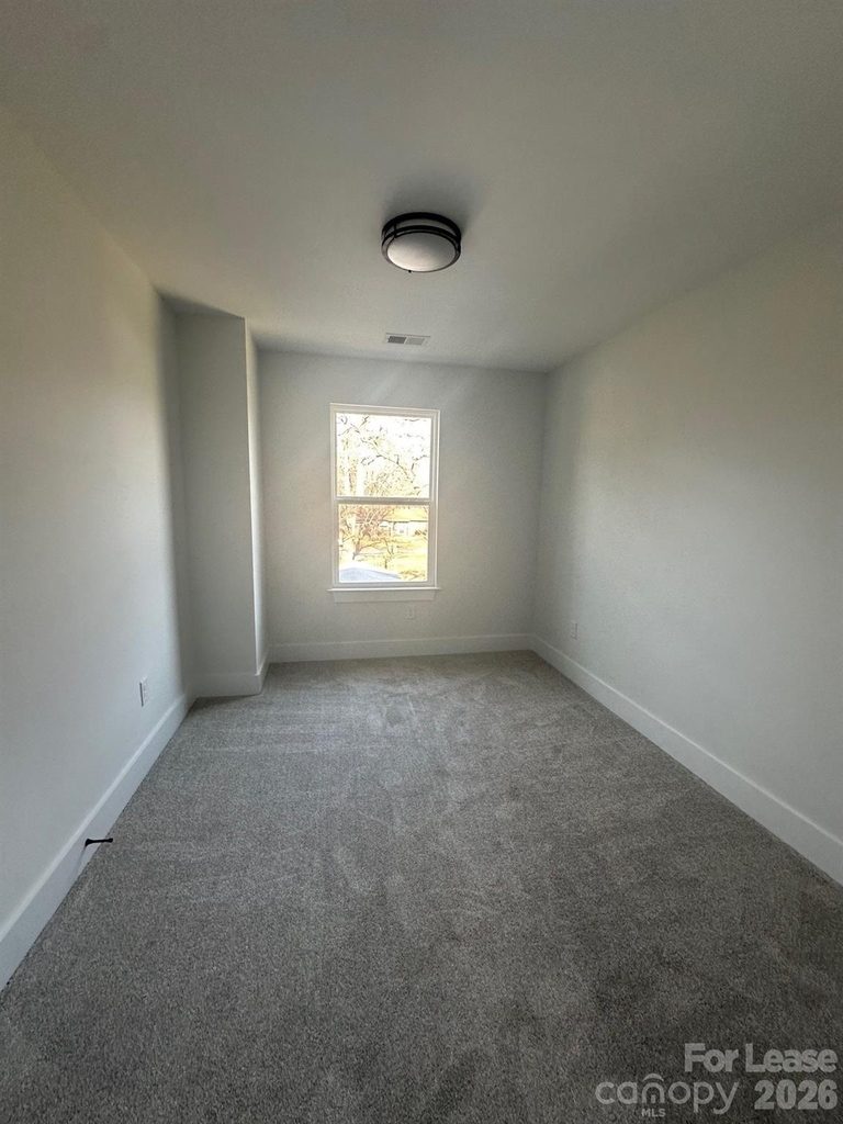 1226 4th Street Lane Ne - Photo 14