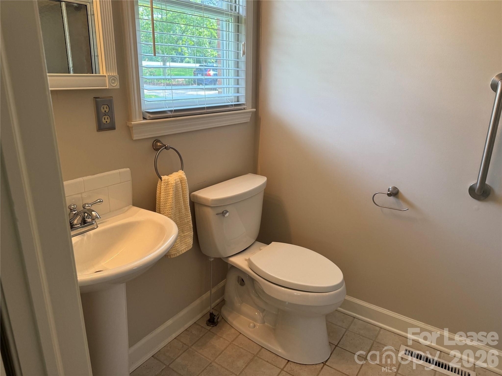 3427 N Nc 16 Business Highway - Photo 29