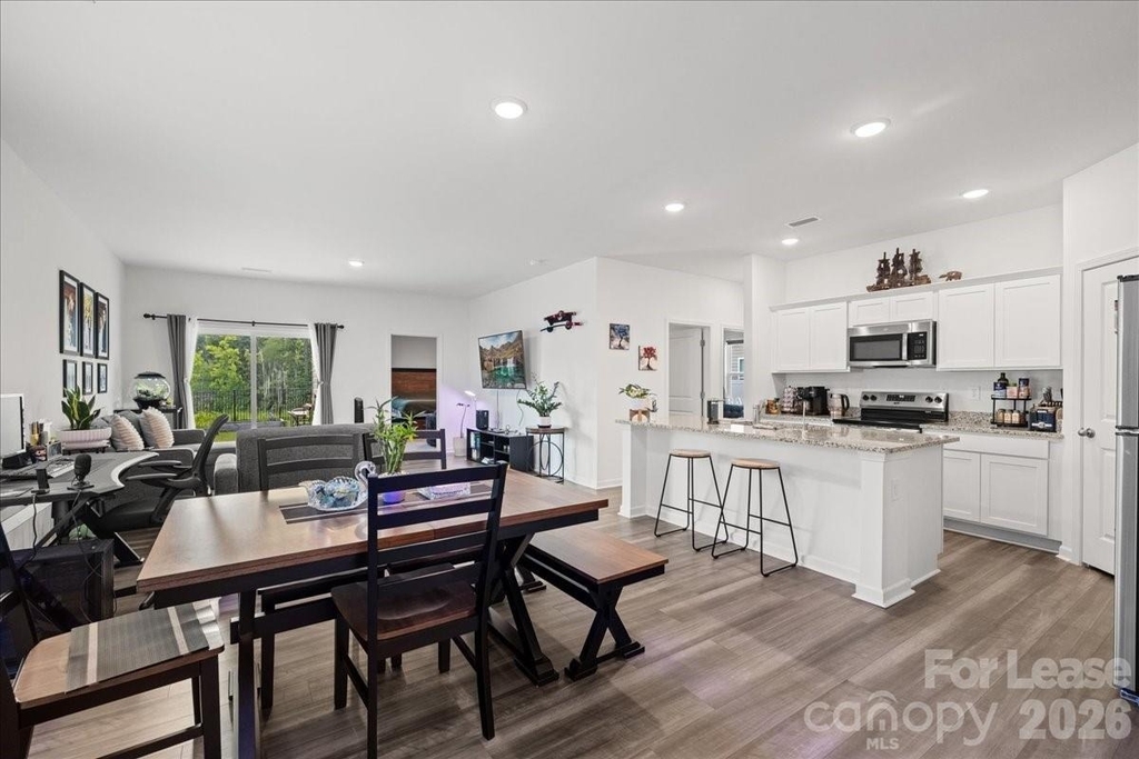 144 Babbling Brook Drive - Photo 3