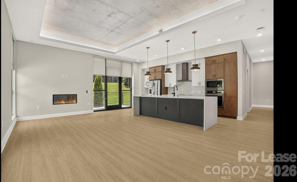 510 W Tremont Avenue - Photo 1