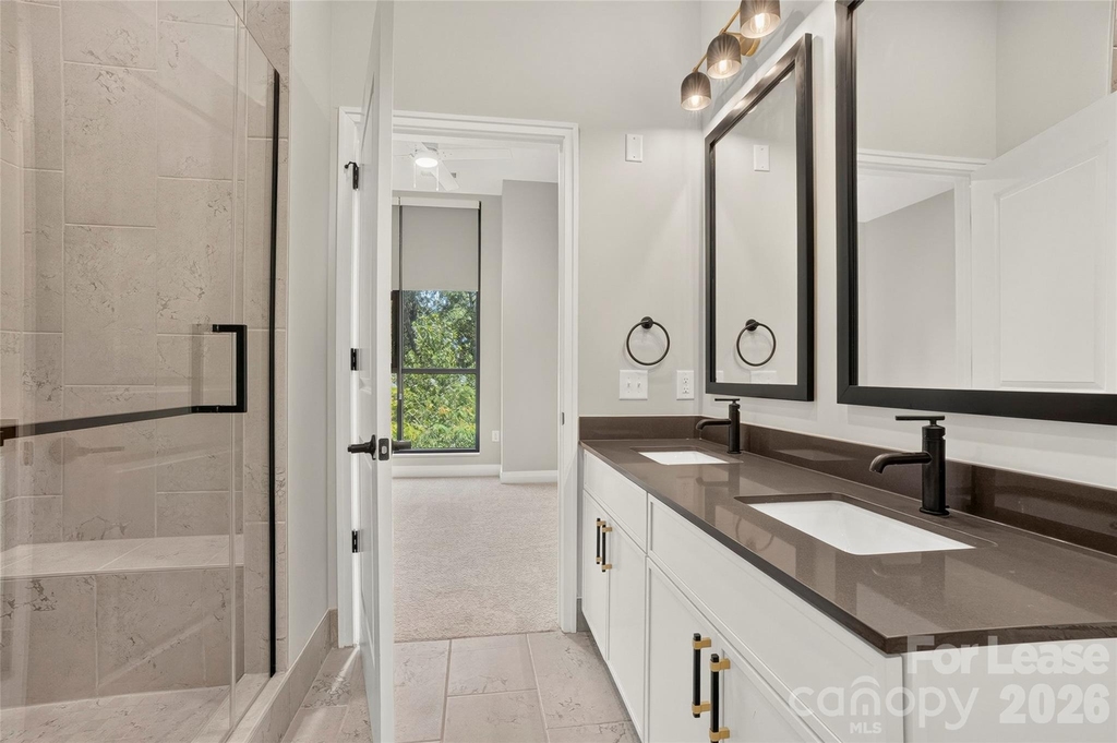 510 W Tremont Avenue - Photo 15
