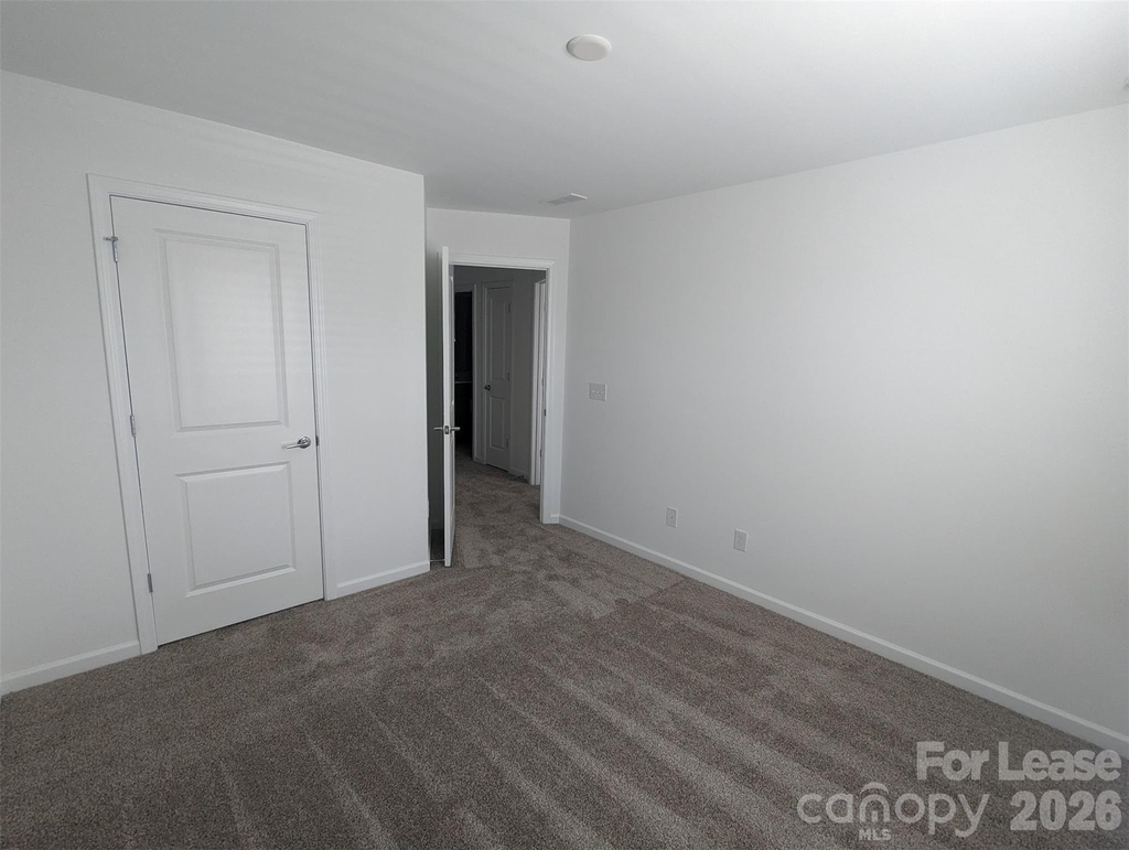 16228 Leading Street - Photo 8