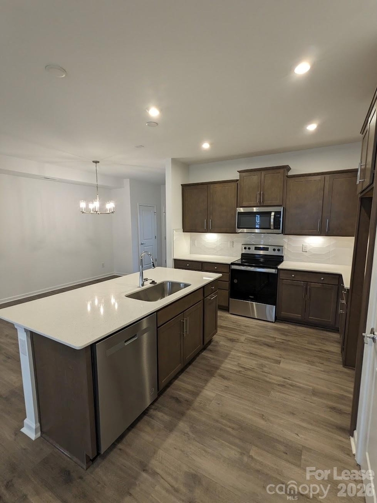 16228 Leading Street - Photo 3