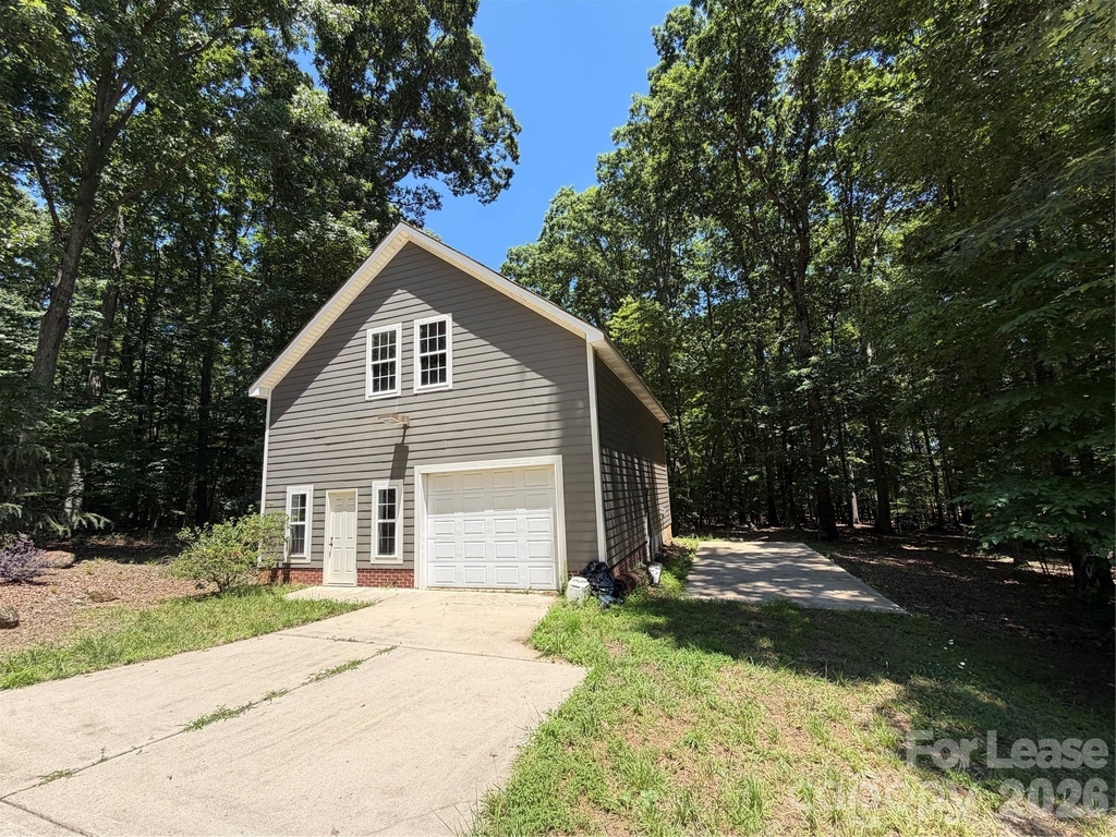 150 Manitou Trail - Photo 3