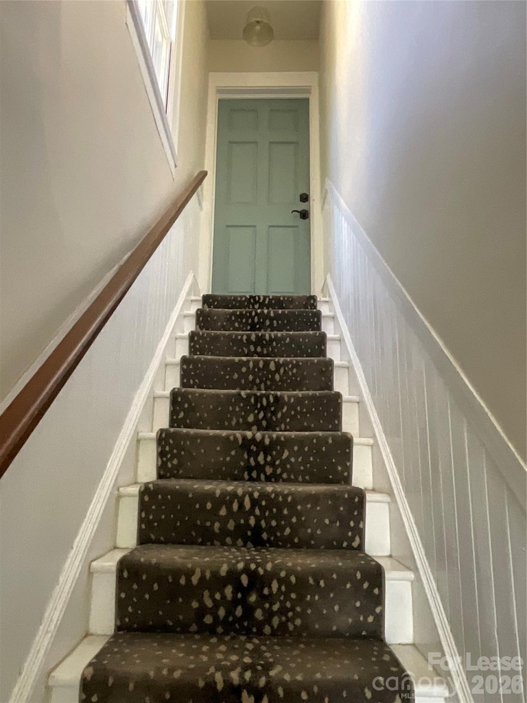 1511 Cleveland Avenue - Photo 2