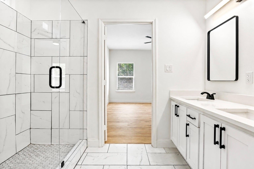 1516 E Humbolt Street - Photo 7