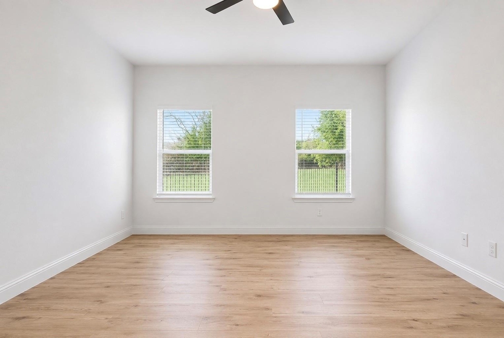 1516 E Humbolt Street - Photo 5