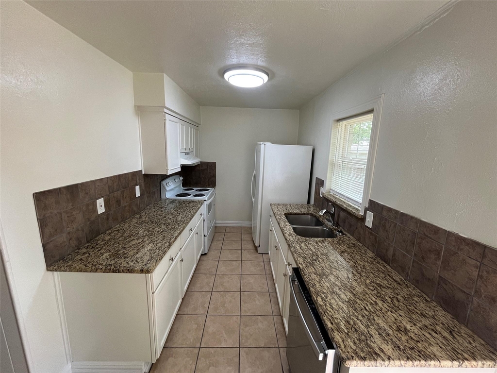 5313 Preston Trail - Photo 7