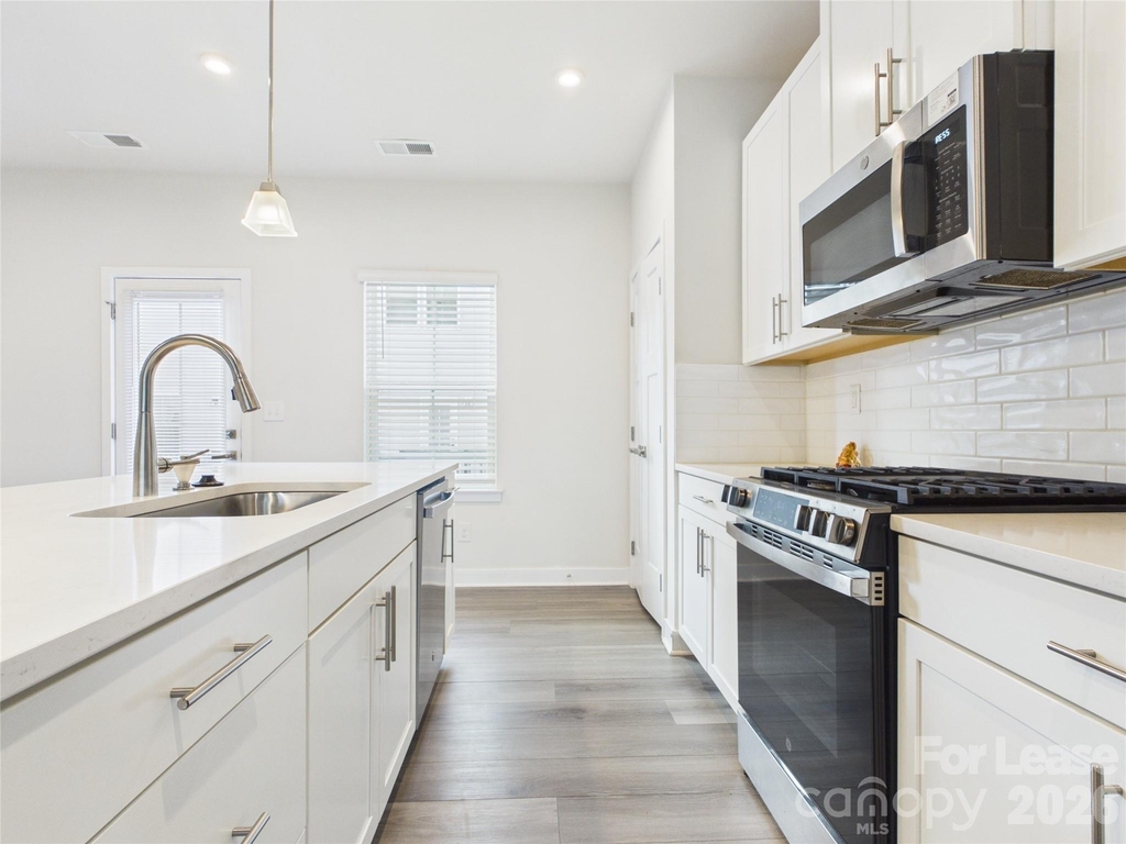 1414 Newell Towns Lane - Photo 2