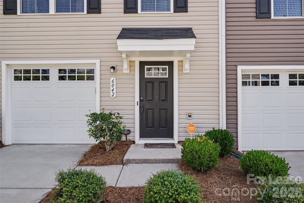 6042 Cutwater Circle - Photo 5