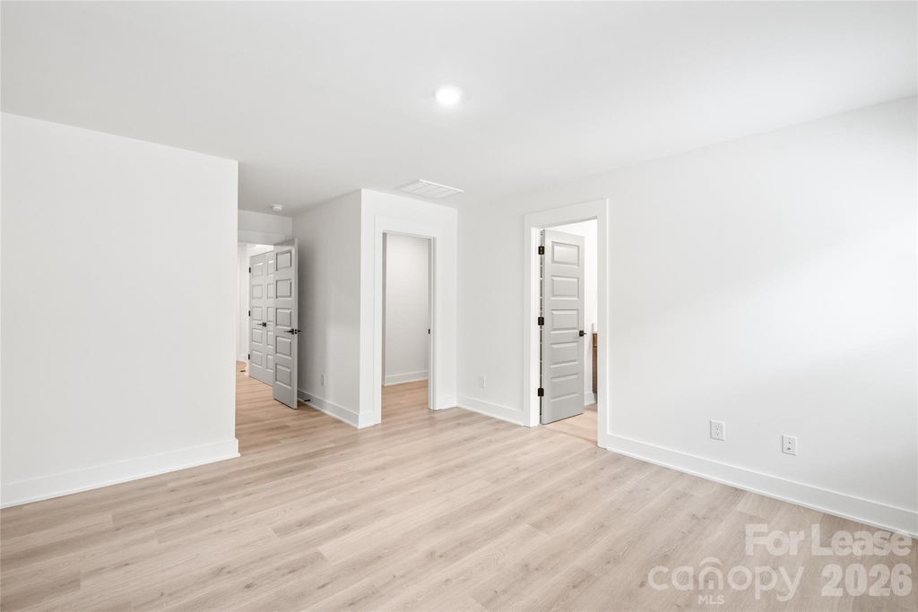 2007 Wilson Avenue - Photo 24