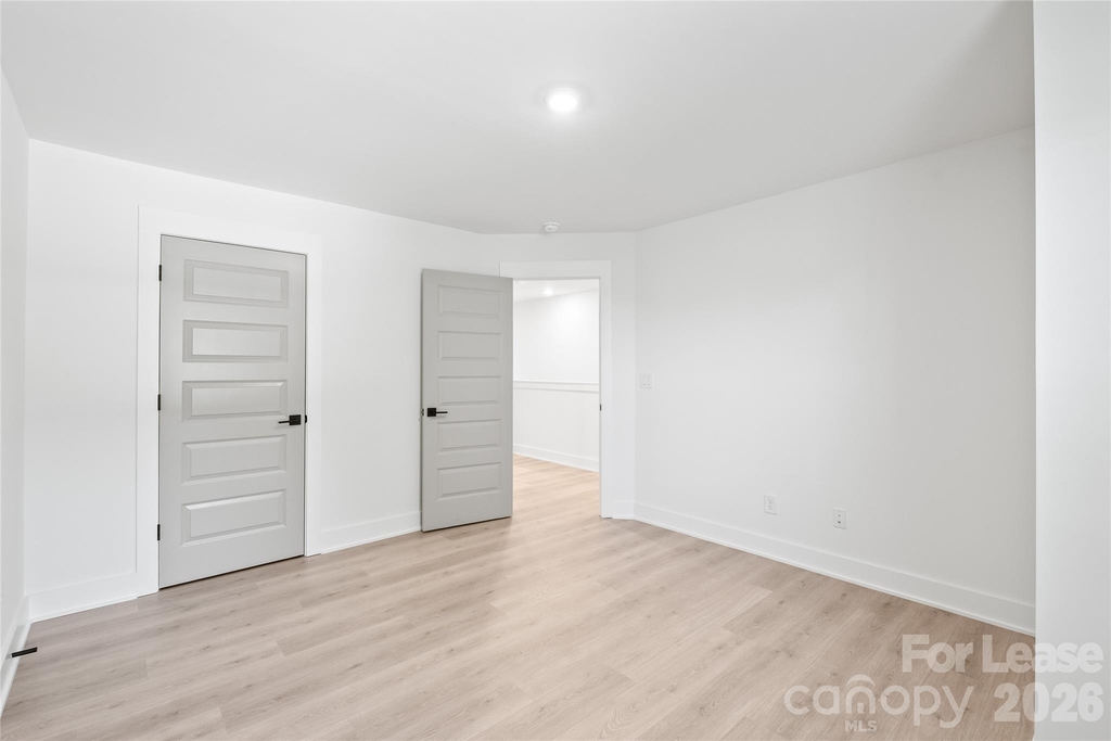 2007 Wilson Avenue - Photo 19