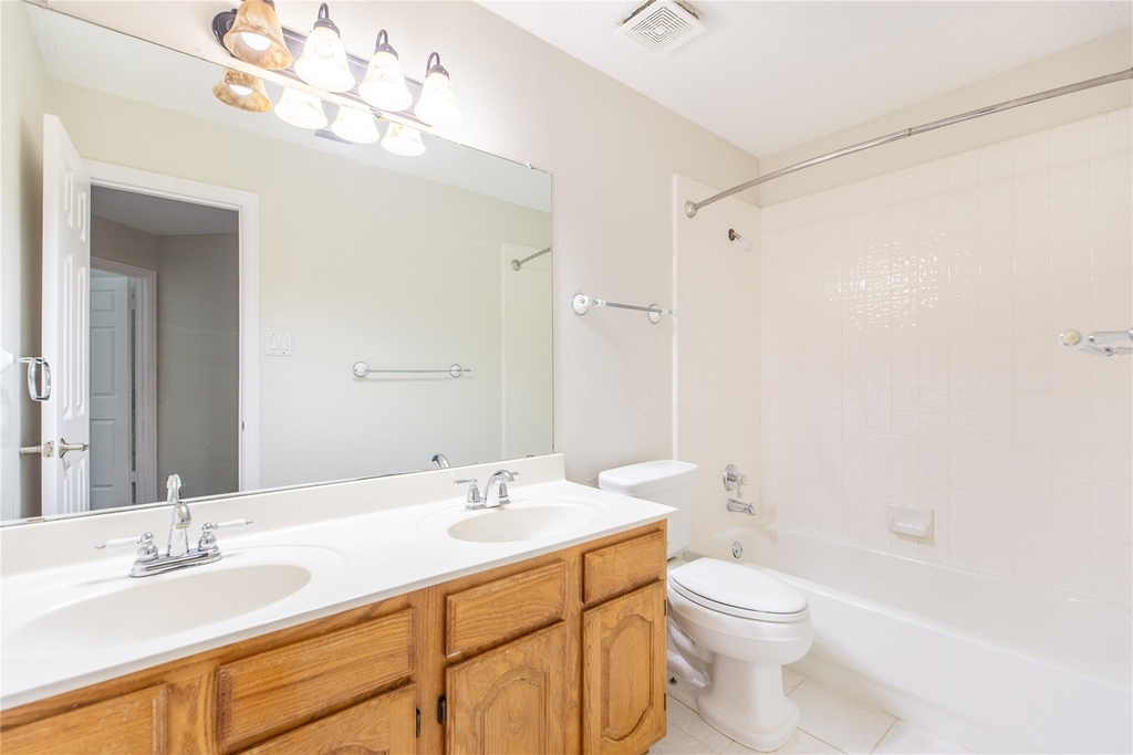 11301 New Orleans Drive - Photo 14