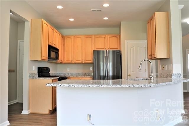 1218 Haden Drive - Photo 3