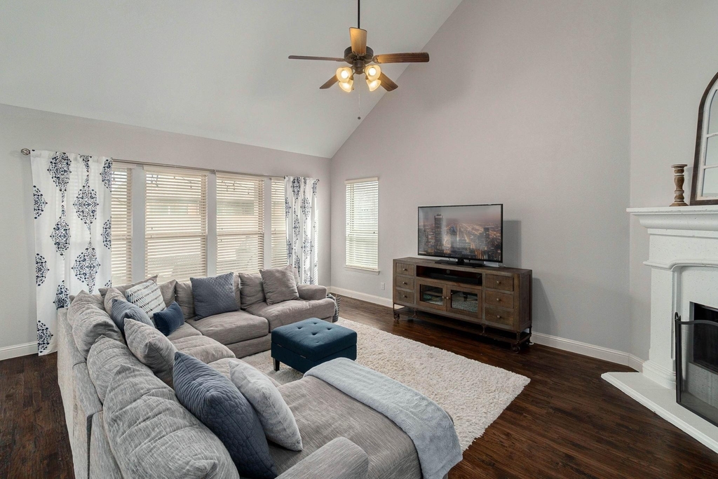 410 Oxford Place - Photo 7