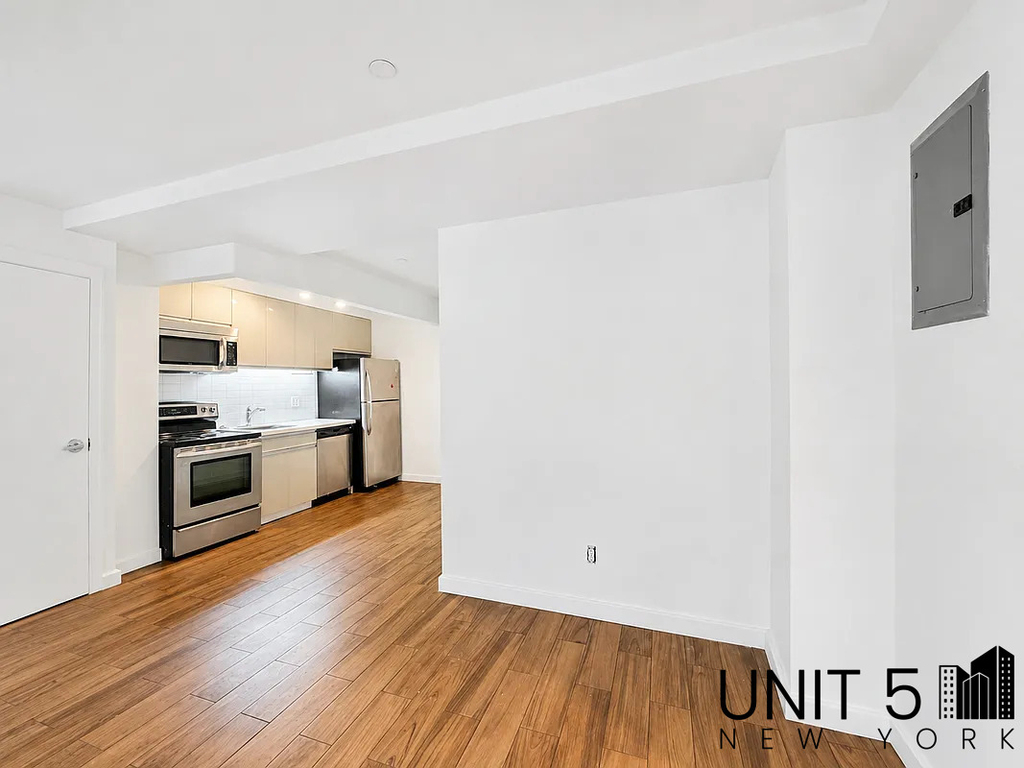286 Stanhope Street - Photo 5