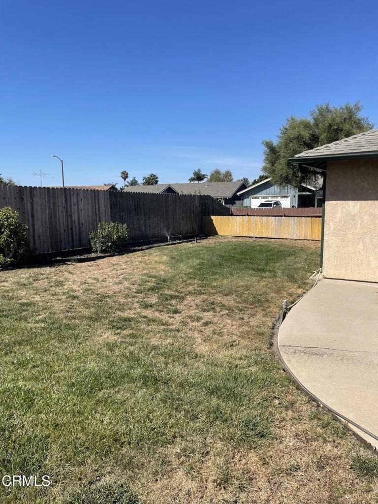 7560 Lemur Street - Photo 5