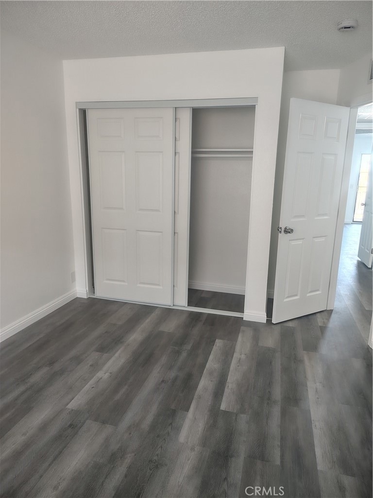 1667 Kingsley - Photo 0