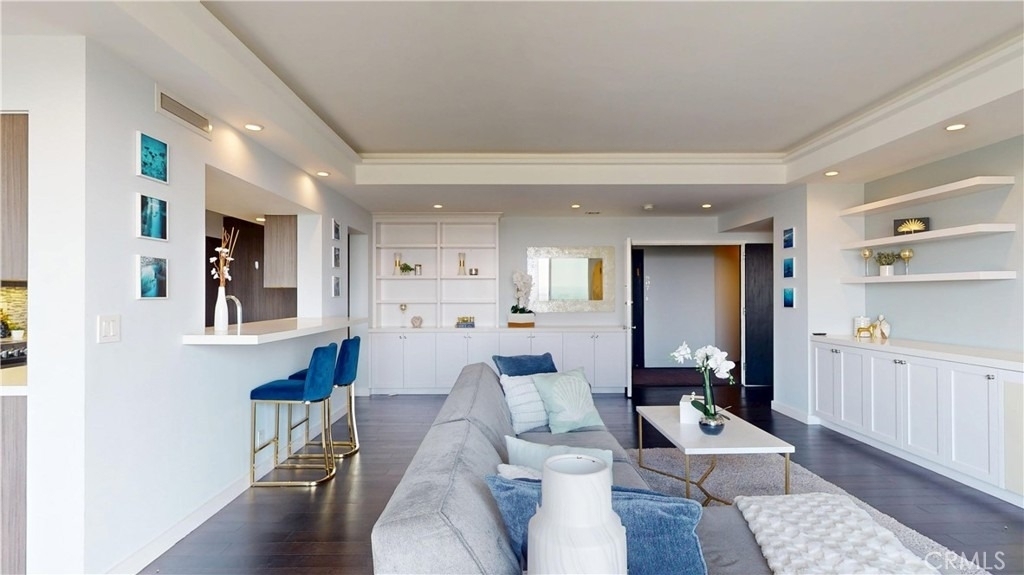 818 N Doheny Drive - Photo 16