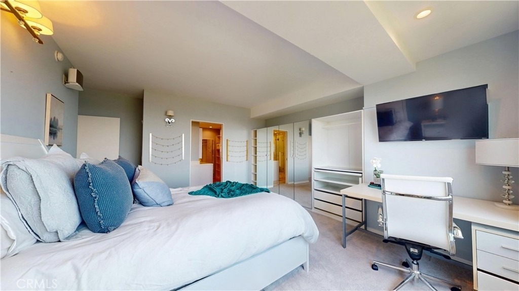 818 N Doheny Drive - Photo 25
