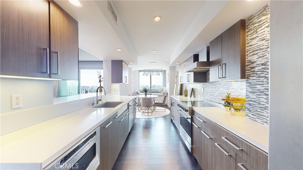 818 N Doheny Drive - Photo 6