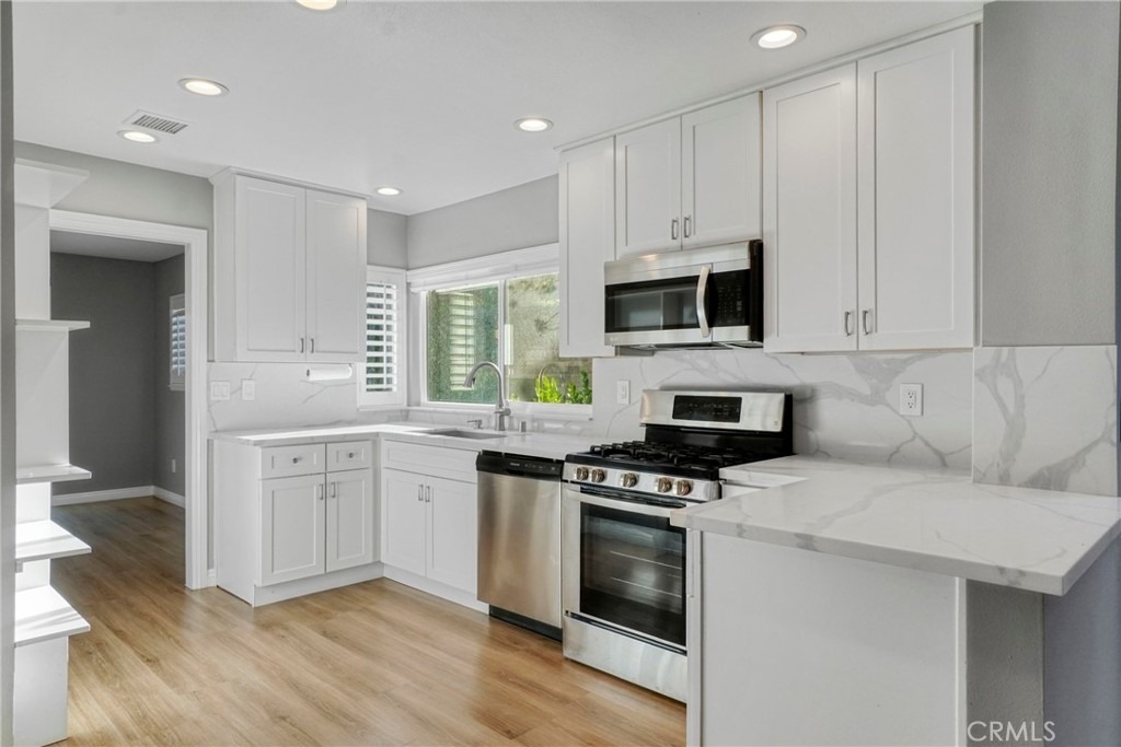 25906 Bellis Drive - Photo 3