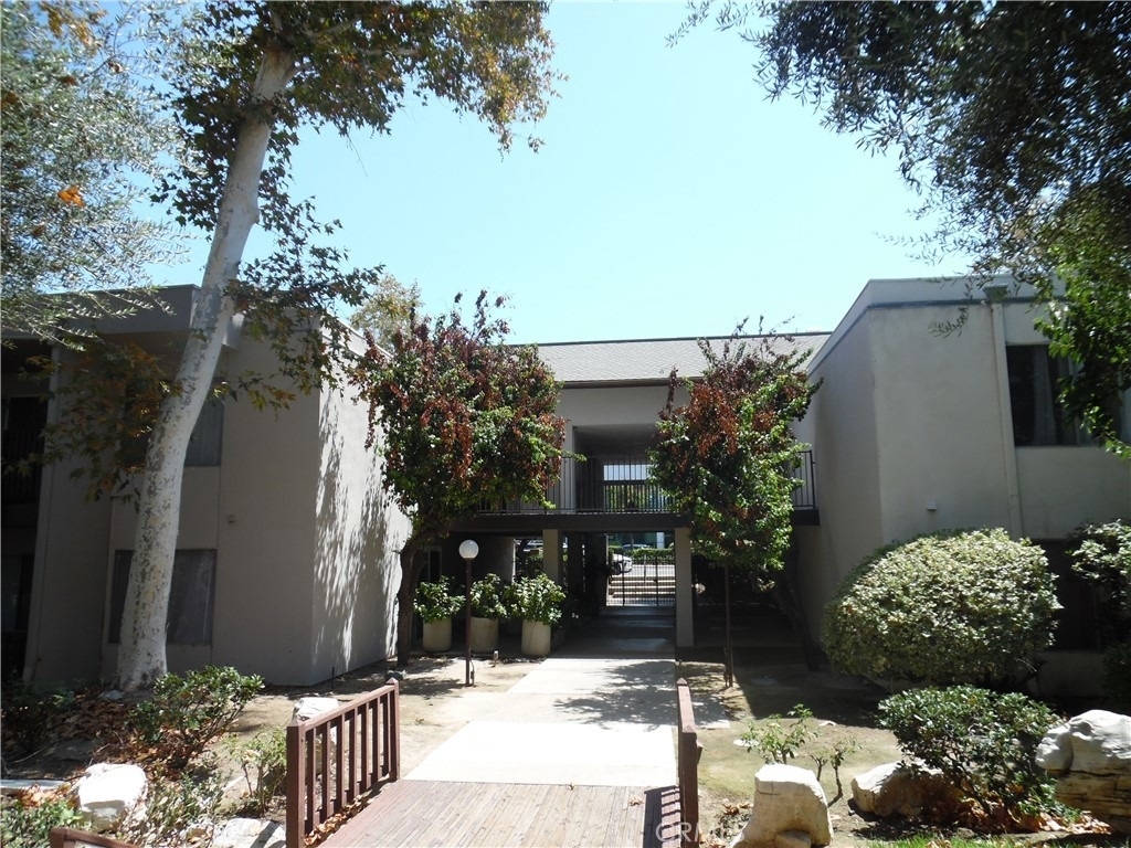 23515 Lyons - Photo 2