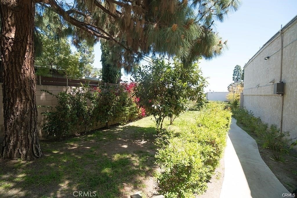 382 S Miraleste Drive - Photo 6