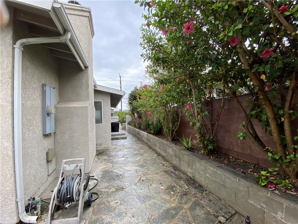 21622 Palos Verdes Blvd Boulevard - Photo 13