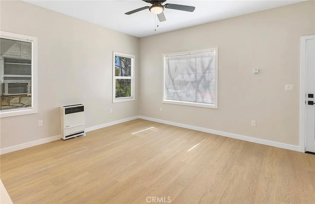 1237 E 1st - Photo 3